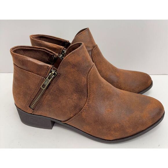 Sun + Stone Ankle Boots Size 7 Brown Double Zip Almond Toe Cushioned NEW - Picture 1 of 7